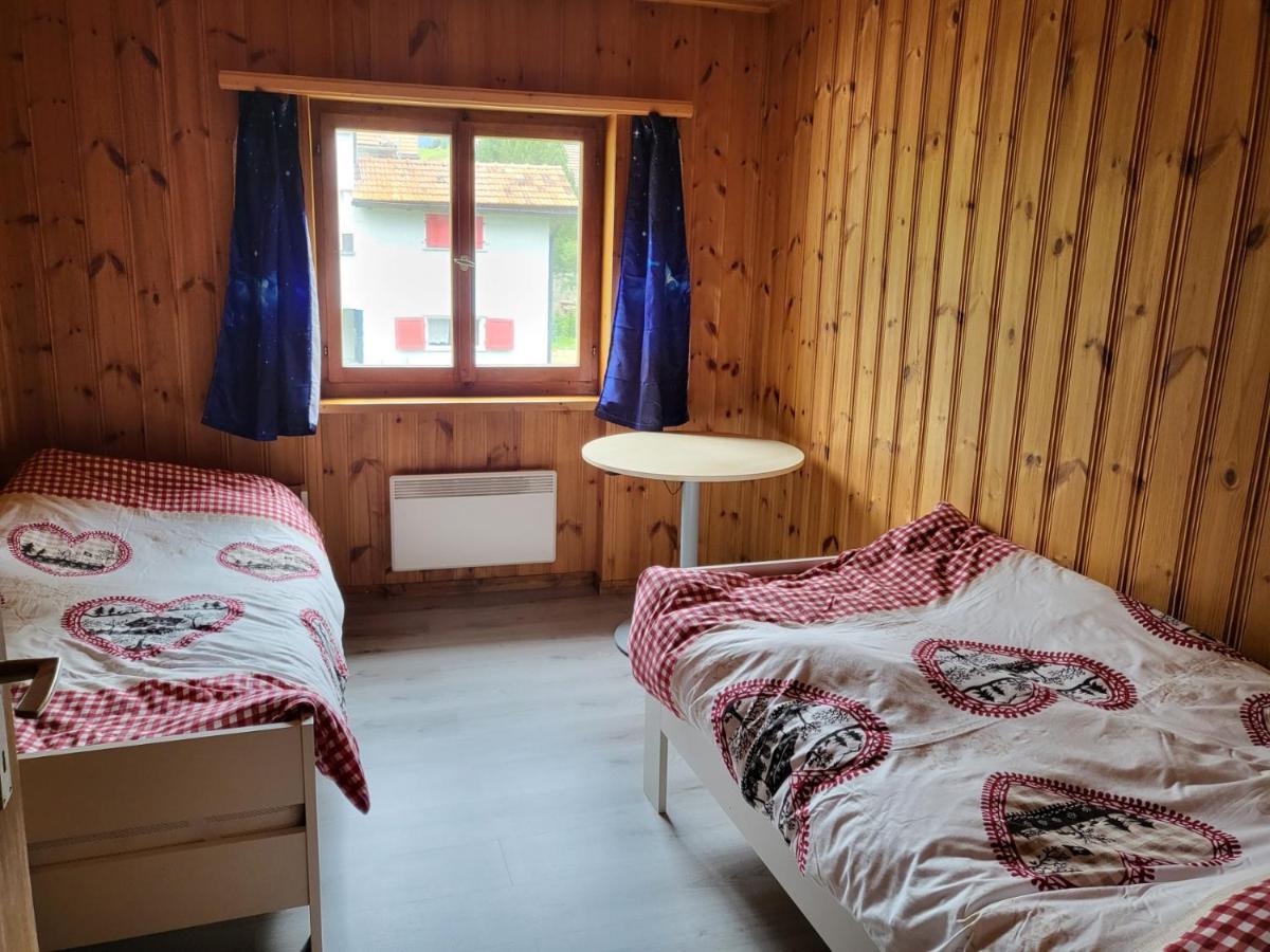 Tga Sulai E Glina Lägenhet Rona Exteriör bild
