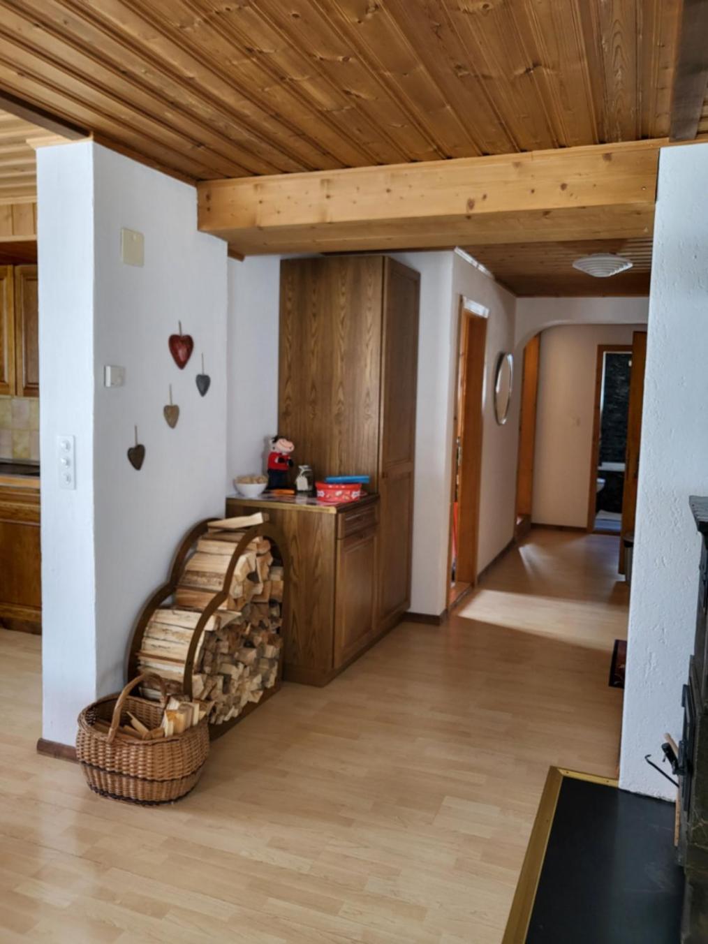 Tga Sulai E Glina Lägenhet Rona Exteriör bild